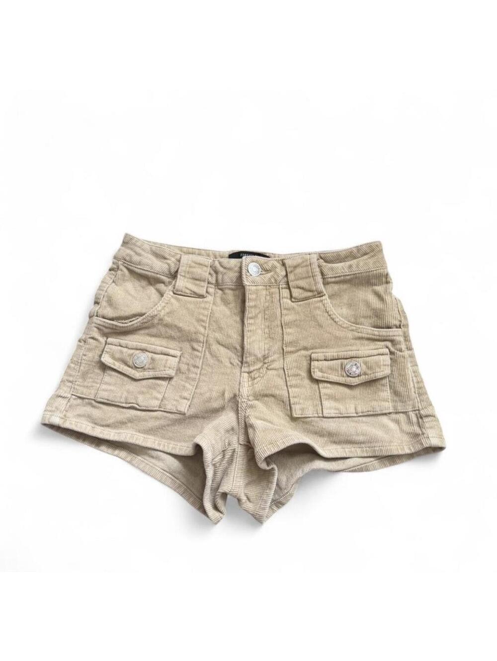 Forever women’s  21 tan cargo shorts size medium